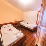 Maxi 3* Limone sul Garda